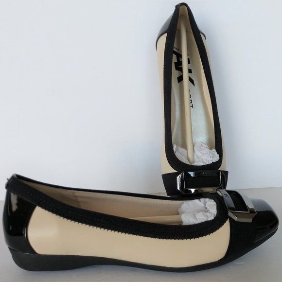 Anne Klein Shoes - AK Sport Ballet Flats Off White Black Size 7M NIB